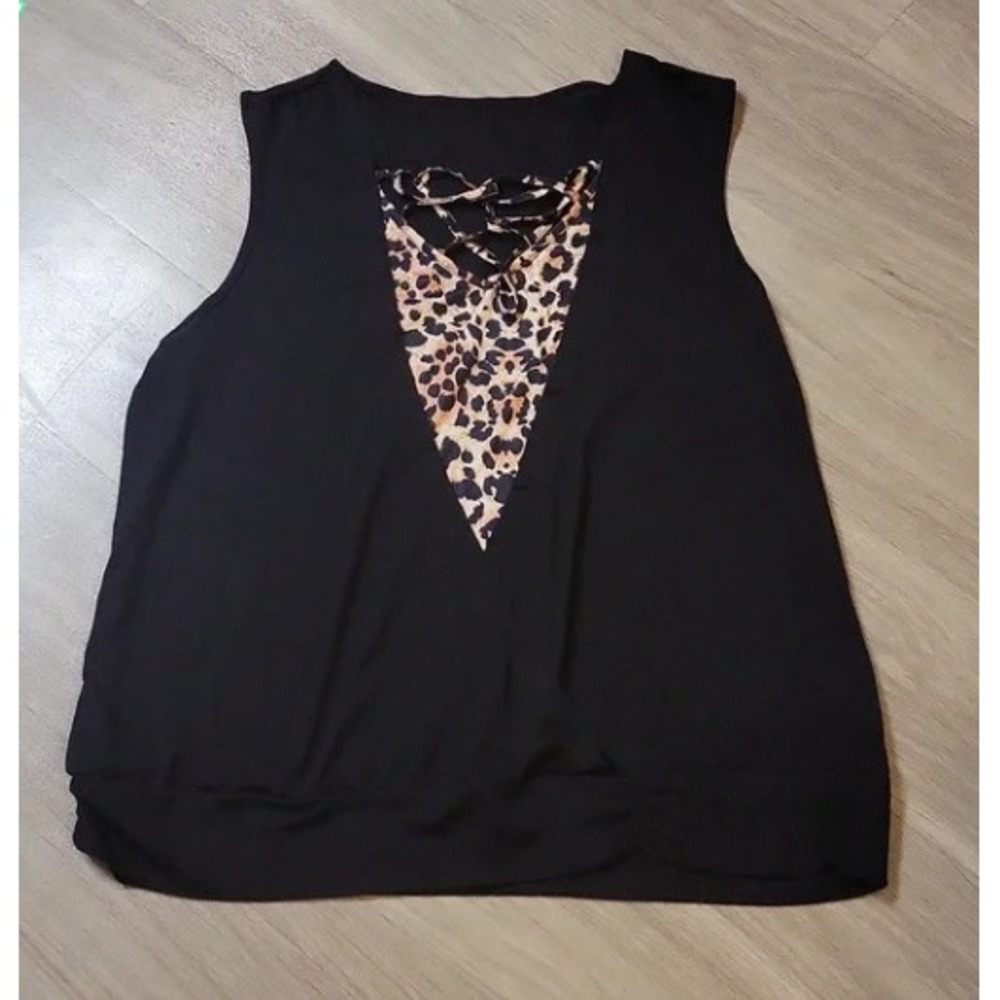 Women Black Sleeveless Surplice Top Leopard Print Lace Up Inset Banded Hem